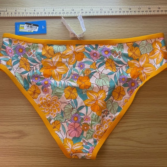 🆕👙🏝️Cupshe Swimsuit Bottom XL.l floral‎ - Picture 3 of 4
